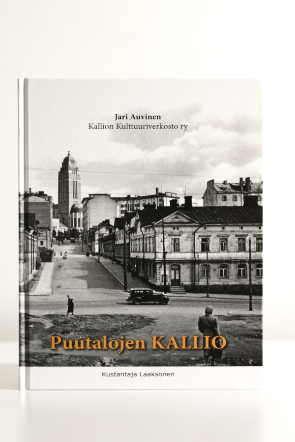 Jari Auvinen - PUUTALOJEN KALLIO