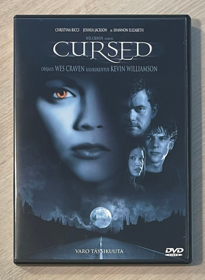 Wes Craven: CURSED - kirottu (2005) Christina Ricci