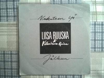 Liisa Ruuska - Nukutaan Yö 7" Single