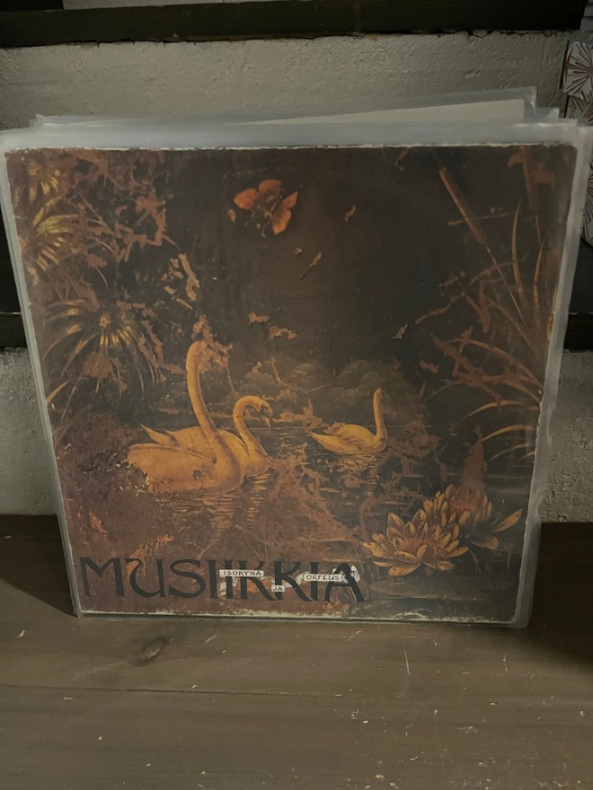 Isokynä & Orfeus :  Musiikkia LRLP 104