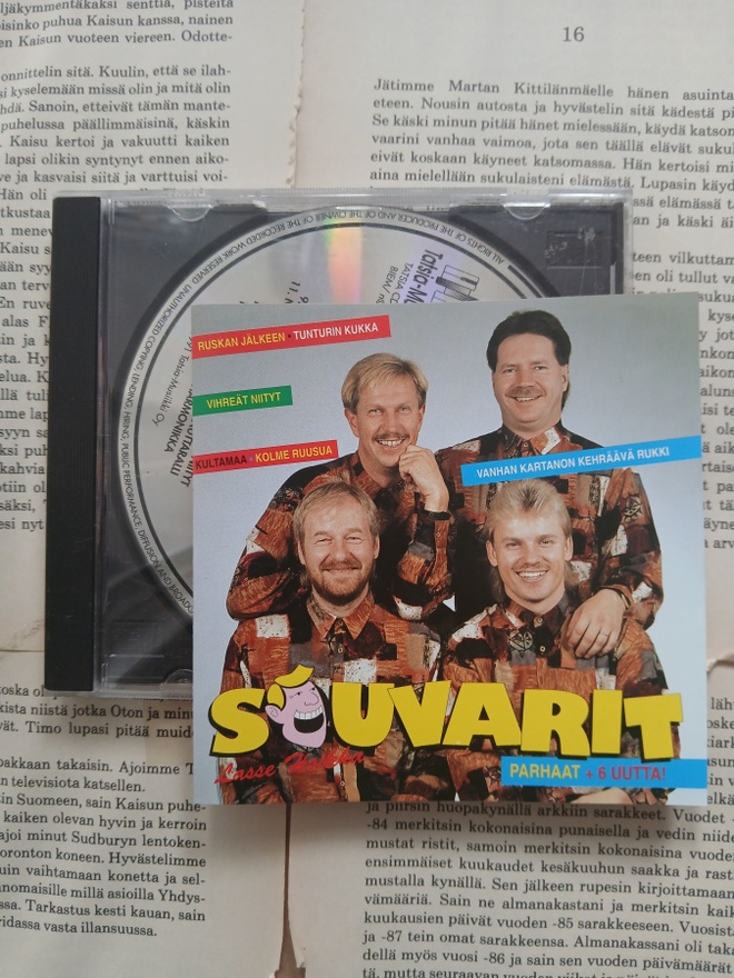 Lasse Hoikka & Souvarit - Parhaat + 6 uutta (CD)
