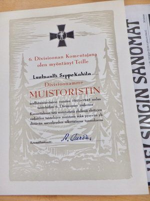 VANHA Luovari 6. Divisioonan Muistoristi