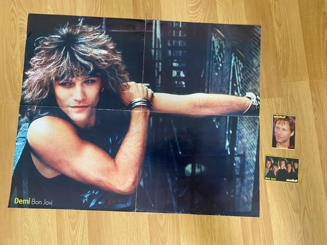 Bon Jovi juliste ja tarrat