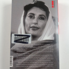 Benazir Bhutto : Sovinto : islam, länsi ja demokratia - pikkukuva 2