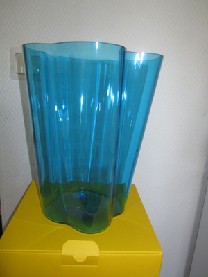 IITTALA AALTO-MALJAKKO 27 CM - UUSI KÄYTTÄMÄTÖN TARRA PAIKOI