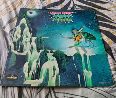 Uriah Heep – Demons And Wizards