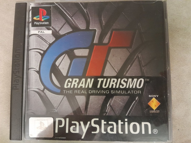 Sony PlayStation 1 Gran Turismo SCES00984 peli CIB PAL