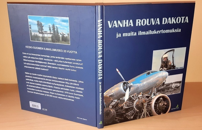 Vanha rouva Dakota ja muita ilmailukertomuksia