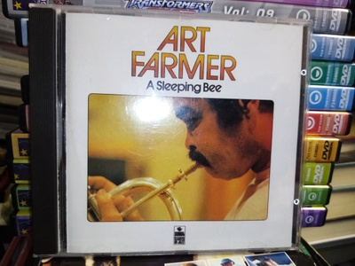CD ART FARMER : A SLEEPING BEE ( SIS POSTIKULU  )