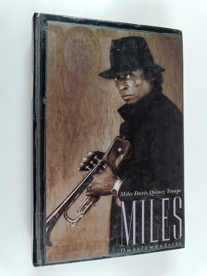 Miles Davis : Miles : omaelämäkerta
