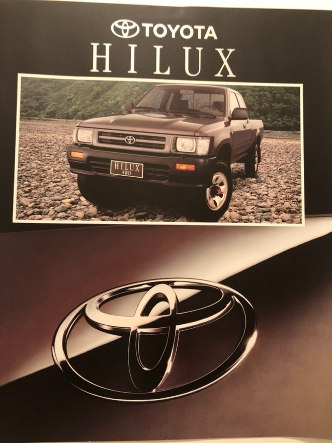 Myyntiesite Toyota Hilux - 4/1993