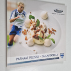 Parhaat pelissä - ja lautasella : naisten jalkapallomaajo... - pikkukuva 1