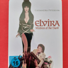 Elvira: Mistress of the Dark BLU-RAY + DVD - pikkukuva 1