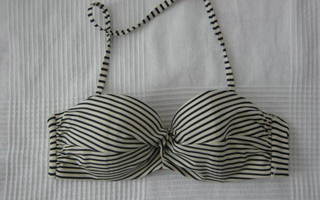 Bikini yläosa koko S