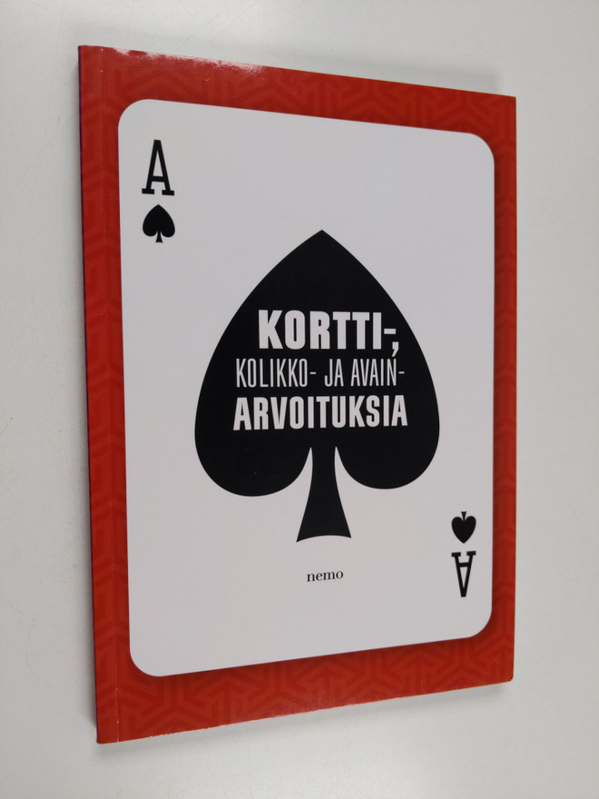 Kortti-, kolikko- ja avainarvoituksia