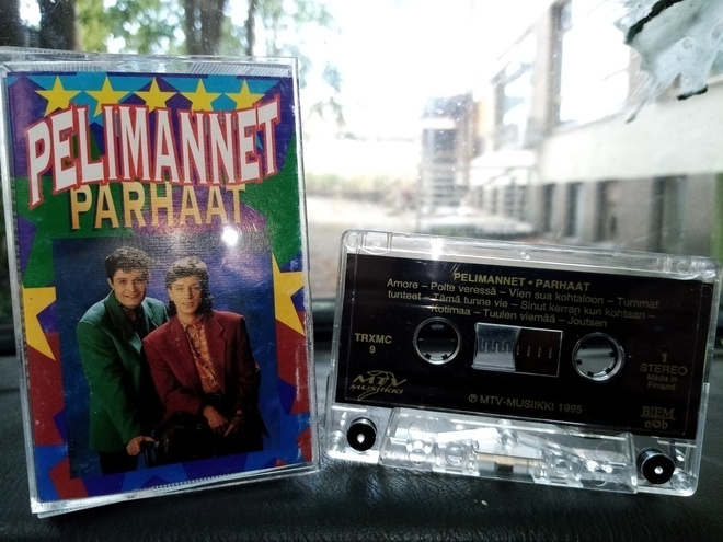 C-KASETTI : PELIMANNET : PARHAAT (1995) SIS POSTIKULU