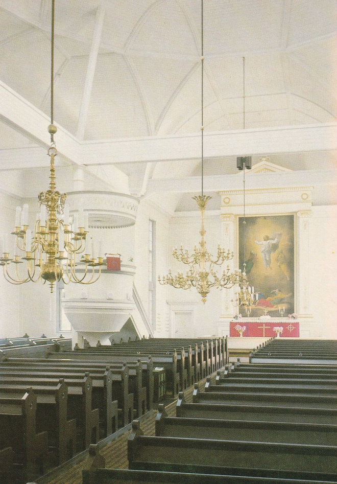 KIRKKOKORTTI - PARIKKALAN KIRKKO - SISÄKUVA - 1