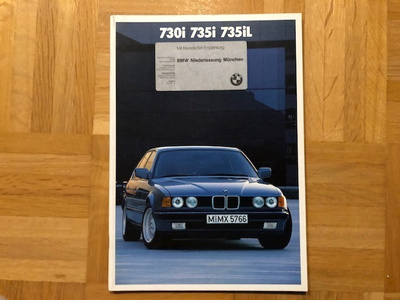 Esite BMW E32 7-sarja 730i - 735i - 735iL vuodelta 1986
