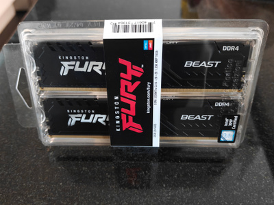 DDR4-muistia 32gb (2x16) 3200 MHz Kingston Fury Beast
