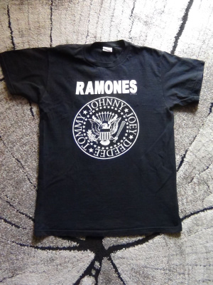RAMONES T - PAITA