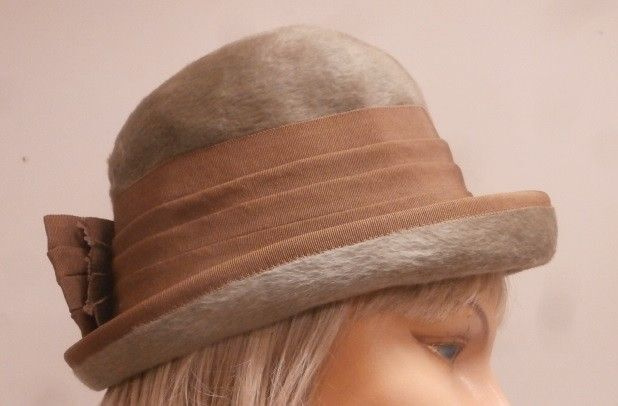 Hattu  4. Kaunis vihreä naisten vintage-hattu