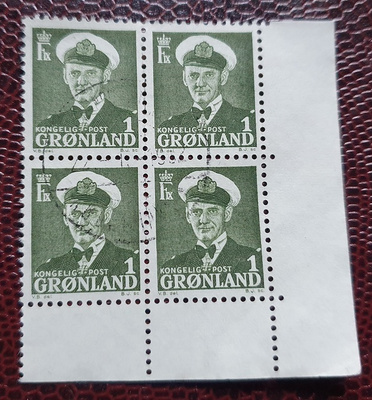 Grönlanti postimerkkinelilö arkin nurkasta
