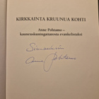 Anne Pohtamo kirkkainta kruunua kohti. Kirja nimikirjoitukse - pikkukuva 2