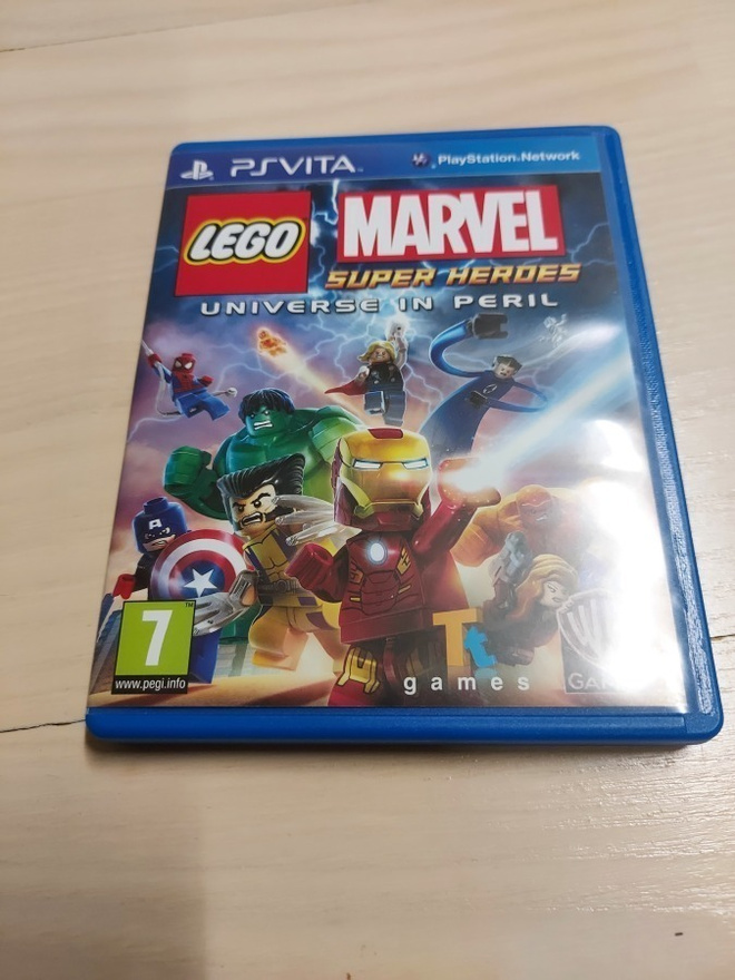 Lego - Marvel Super Heroes Universe in Peril psvita