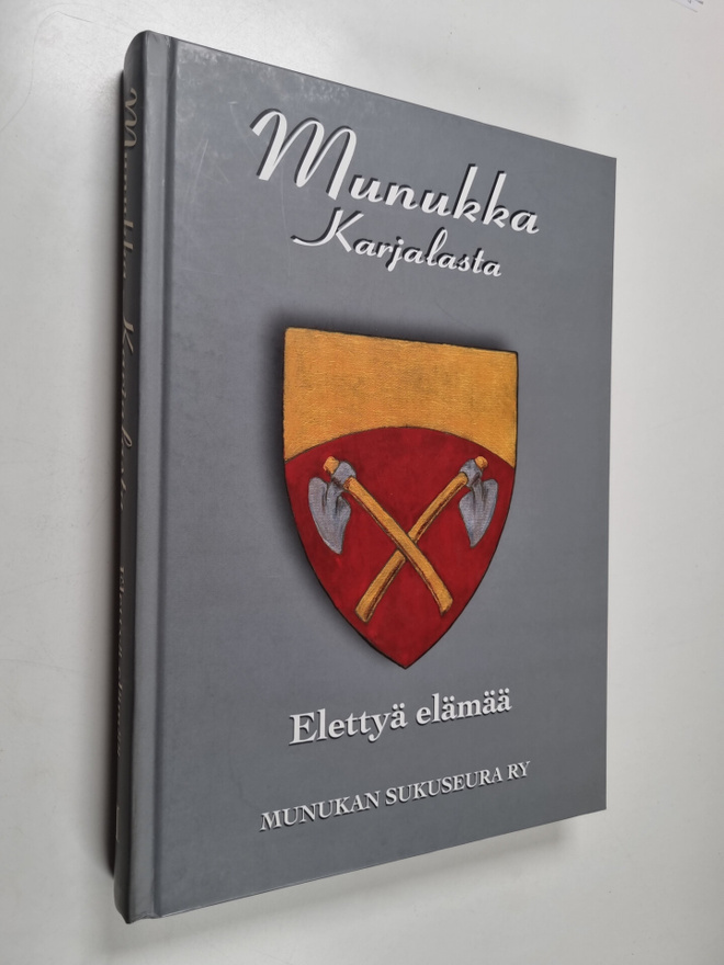 Helmi (toim.) Munukka : Munukka Karjalasta 1 : Elettyä el...
