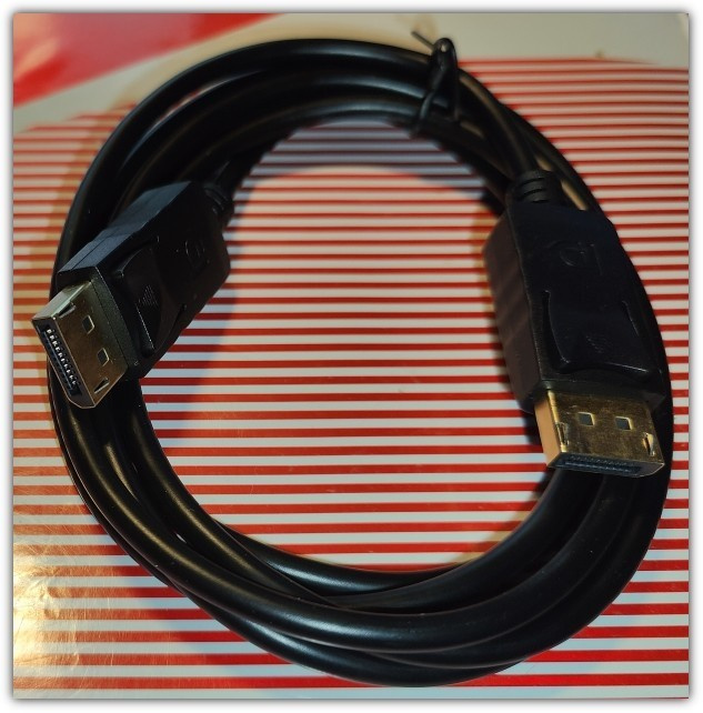 Uusi 1,8m DisplayPort - DisplayPort kaapeli