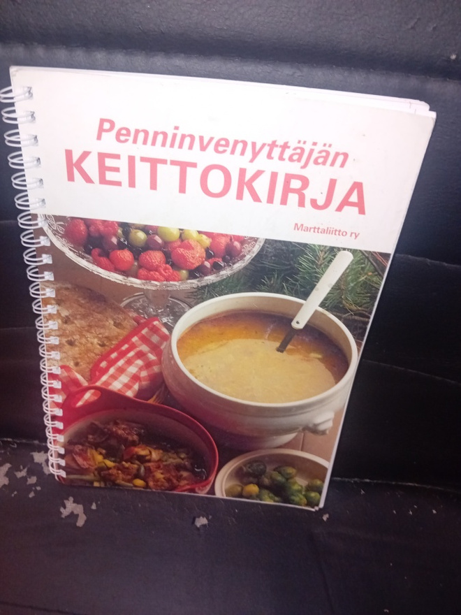 Penninvenyttäjän keittokirja  ( SIS POSTIKULU )