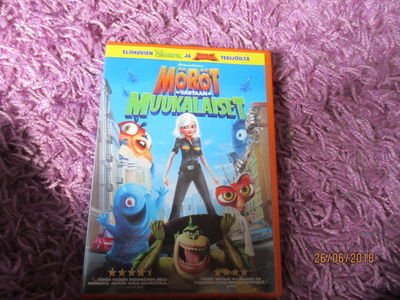 Möröt vastaan Muukalaiset dvd