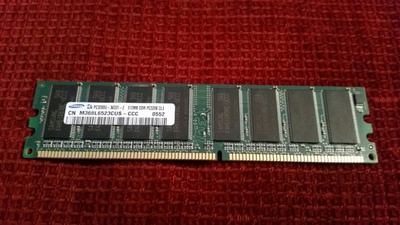 SAMSUNG - 512MB DDR ( Muistikampa )