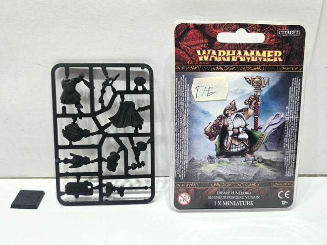 WHFB - Dwarf Runelord
