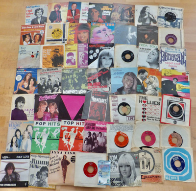 49 VANHAA Levyä Sinatra Diana Ross Manfred Mann Baccara ym