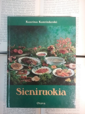 Kaarina Kaurinkoski - Sieniruokia (sid.)