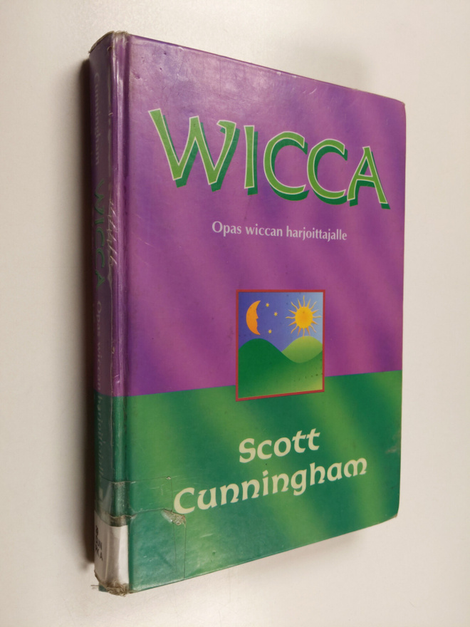 Scott Cunningham : Wicca : opas wiccan harjoittajalle