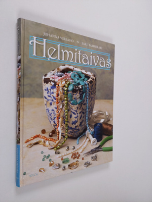 Johanna Vireaho : Helmitaivas