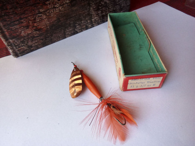 Abu Spinnaren Reflex Weedless Sweden   12g  pakkaus mukana