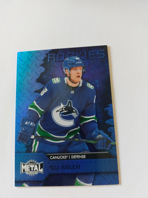 2020-21 Metal Universe Blue Spectrum #136 Olli Juolevi