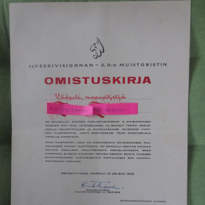 5--Divisioonan Ristin Myöntökirja