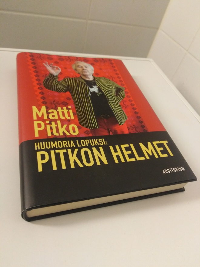 Matti Pitko: Huumoria lopuksi: Pitkon helmet (sig)