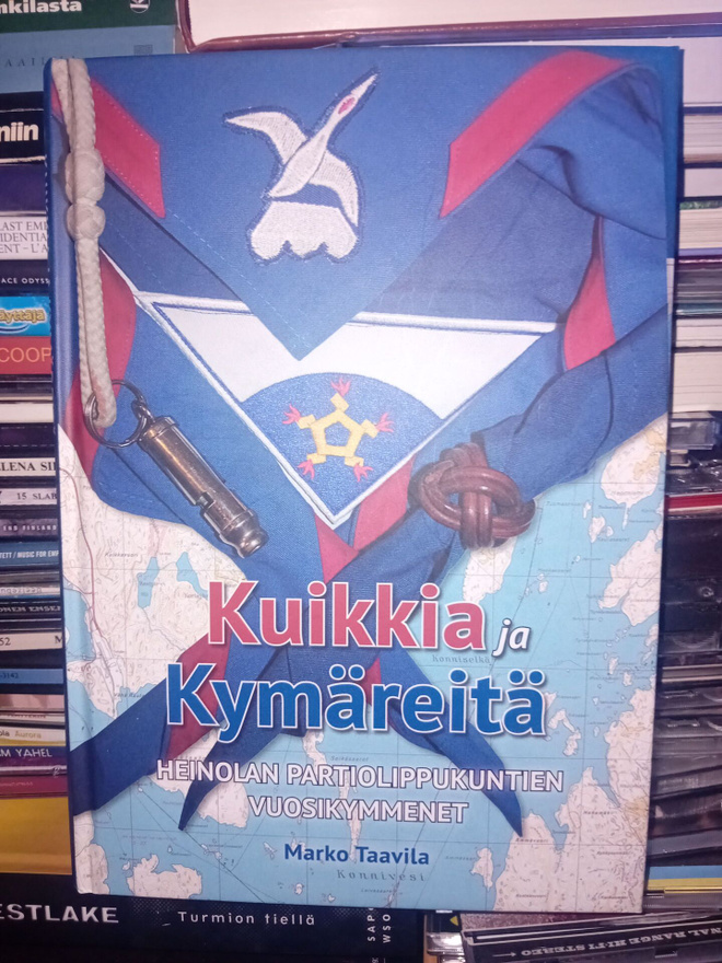 Marko Taavila : Kuikkia ja kymäreitä ( SIS POSTIKULU )