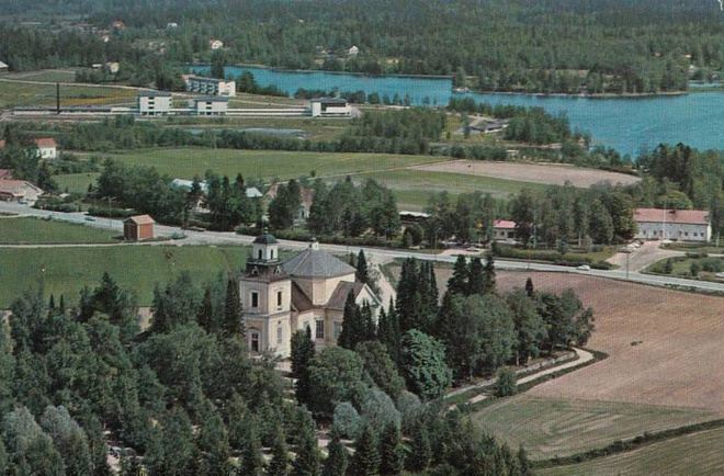 Ylöjärvi kirkko Karhumäki 3645   väri  170