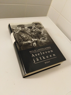 Niilo Lappalainen: Aselevon jälkeen (sign)