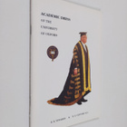 D. R. Venables : Academic dress of the University of Oxford - pikkukuva 1