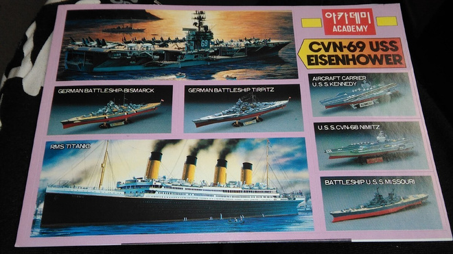 Tarrakortti Sotalaiva + Titanic Tarrakortti (ei postikortti)