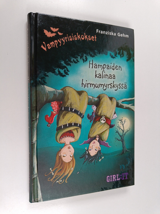Franziska Gehm : Hampaiden kalinaa hirmumyrskyssä
