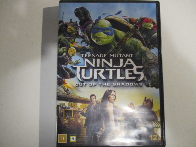 DVD TMNT OUT OF THE SHADOWS