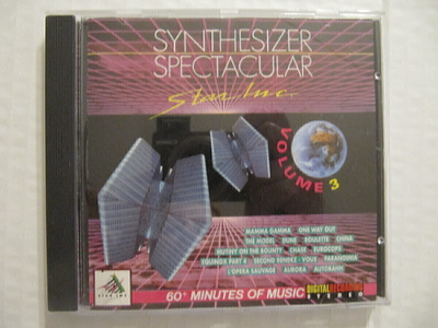 Synthesizer Spectacular Volume 3 CD hyväkuntoinen